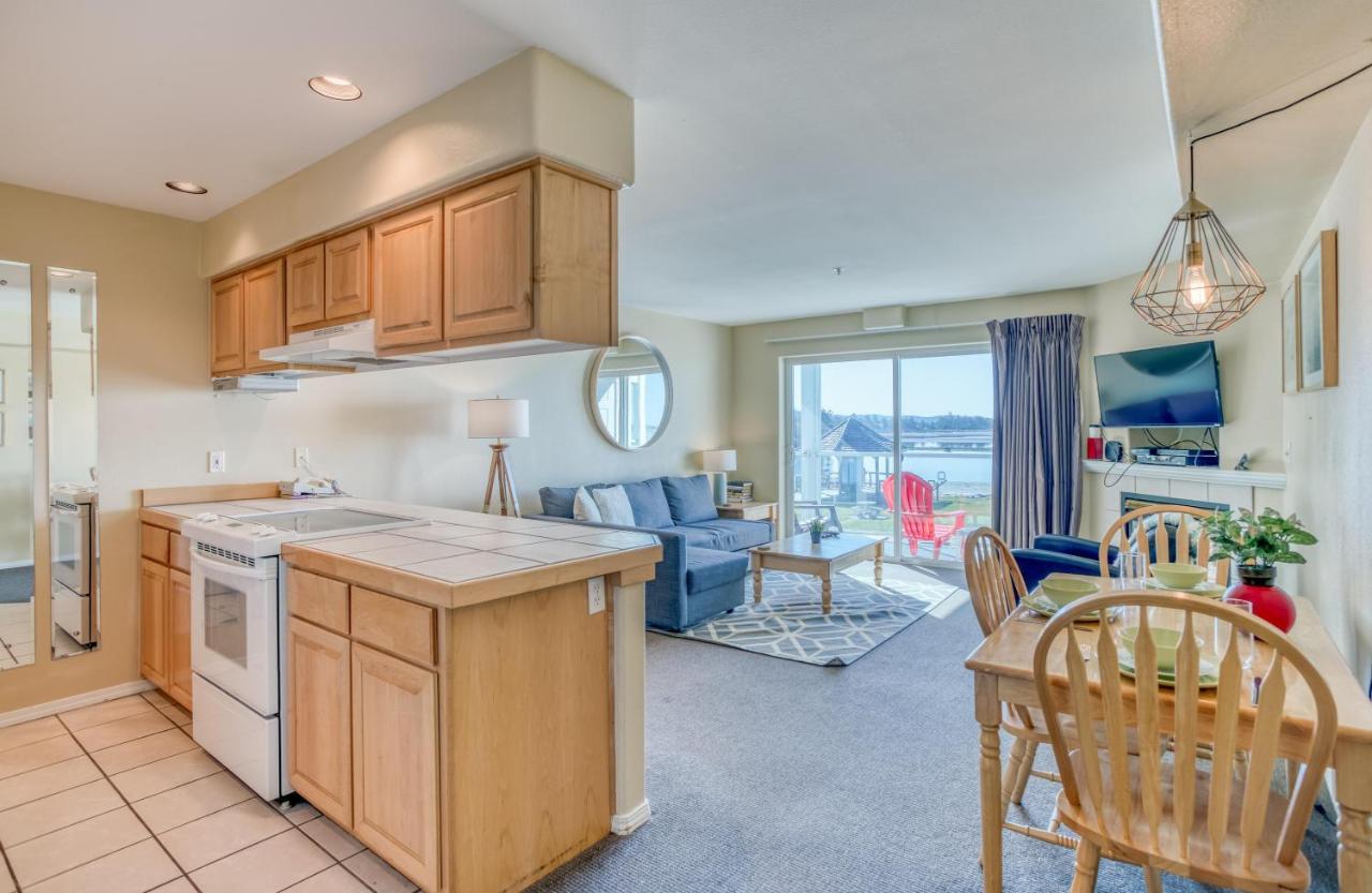 Birds Nest Suite Lincoln City Exterior photo